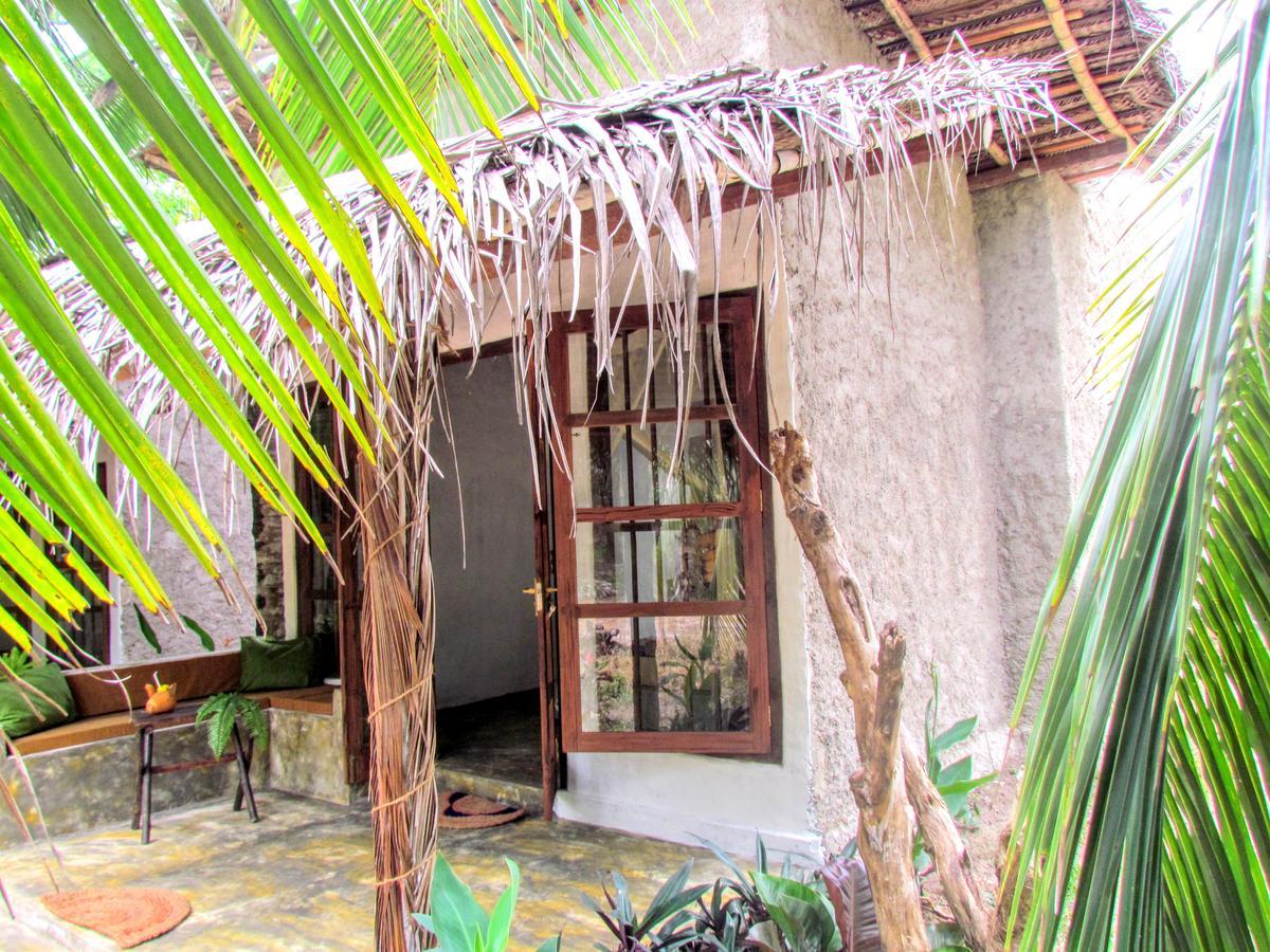 Dreamtime Sri Lanka Hotel Hikkaduwa Buitenkant foto